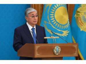 Kazakistan'dan "yabancı işçi" kotası