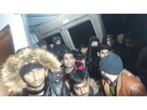 Edirne’de 30 düzensiz göçmen yakalandı