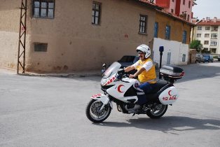 Havadan ve karadan hizmete devam
