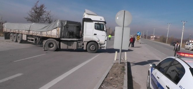 Tırın çarptığı yaşlı kadın hayatını kaybetti