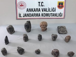 Akyurt’ta Helenistik döneme ait 14 heykel ele geçirildi