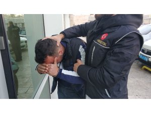 Evinden uyuşturucu satan genç tutuklandı