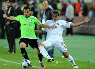 Süper Lig 'pazar'a kaldı