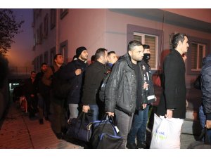 GÜNCELLEME - Balıkesir merkezli 14 ilde FETÖ'nün adliye yapılanmasına yönelik operasyonda 2 tutuklama