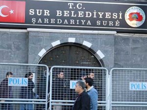 Sur Belediyesi’ne kayyum atandı