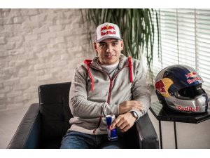 Başarılı Pilot Ayhancan Güven’e yeni sponsor