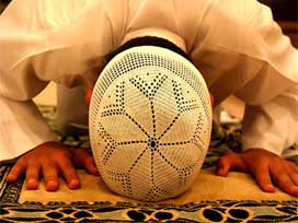 Trabzon'da promosyonlu sabah namazı