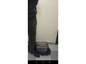 Akü hırsızı suçüstü yakalandı