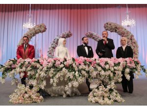 Cumhurbaşkanı Erdoğan, nikah şahidi oldu