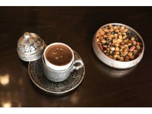 Gaziantep'in yemekleri kadar ünlü kahvesi: "menengiç"