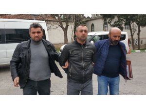 Okul müdürünü silahla ağır yaralayan şahıs adliyeye sevk edildi