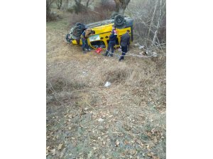 Isparta'da otomobil devrildi: 6 yaralı