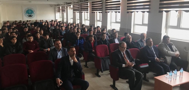 Seydişehir'de öğrencilere TÜBİTAK konferansı verildi