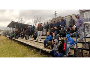 Düğerek Güneşspor taraftarından ’tribünün üstü kapatılsın’ çağrısı