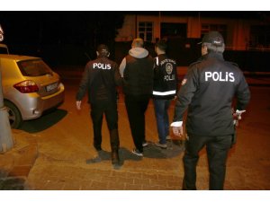 Kocaeli’de aranan 29 suçlu şafak operasyonuyla yakalandı