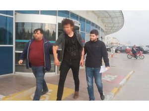 Pişkin hırsızlık zanlısı: “Yakışıklı olmam lazım, hayranlarıma selamlar”