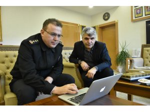 Samsun Jandarma Komutanı Güven AA'nın "Yılın Fotoğrafları"nı oyladı