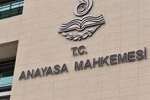 Anayasa Mahkemesi, CHP'ye çalışıyor