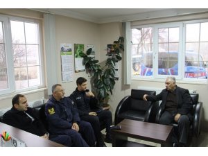 İlçe protokolü esnafları ziyaret etti