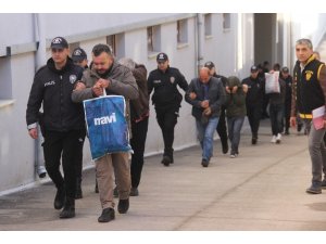 70 yaşındaki kayınvalidesine 8 sıfır araç aldı, hepsi kazaya karıştı