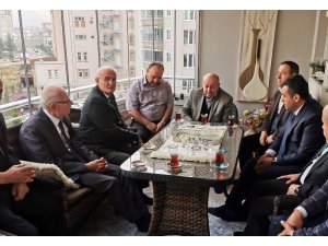 Yılmaz’dan kazada ölen öğrencilerin ailelerine taziye