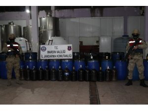 Piyasaya sahte içki sürmeye hazırlanan 3 kişi tutukladı