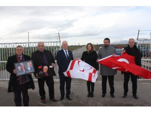 KKTC'li milletvekillerinden İHA'ların konuşlandığı Geçitkale Havaalanı'na ziyaret