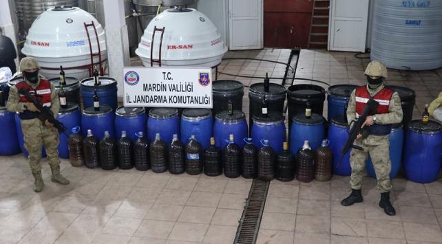 Mardin'de 117 bin 800 litre kaçak içki ele geçirildi