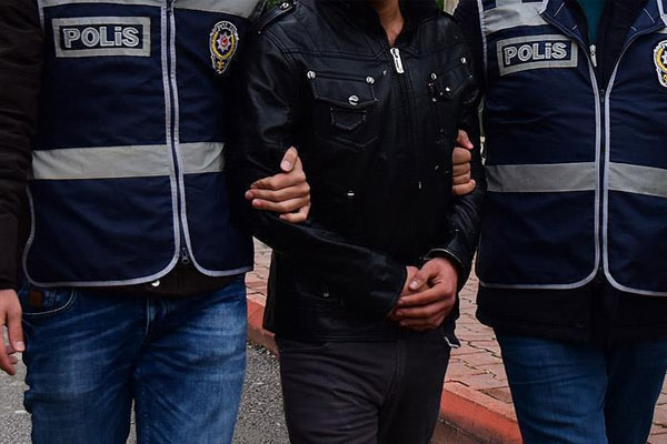 FETÖ'nün "polis öğrencileri sorumlusuna" 7 yıl 6 ay hapis cezası verildi