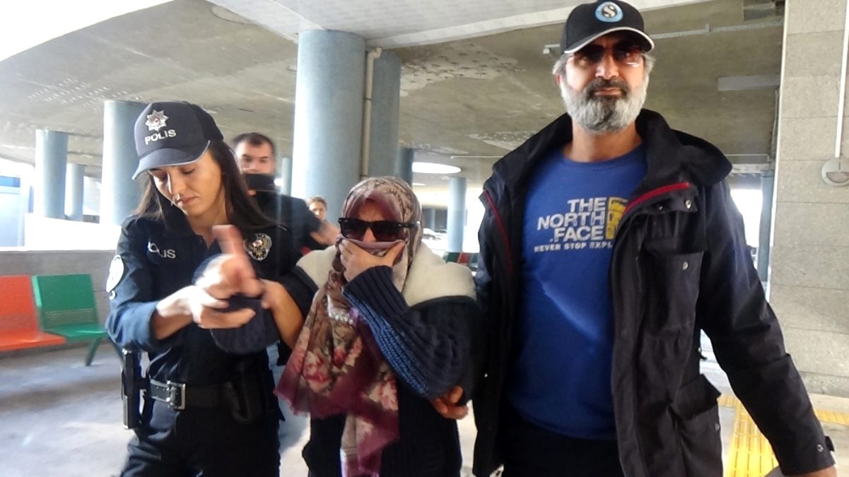 Uçakta ‘FETÖ’cüyüm ve uçağı patlatacağım’ diye bağıran kadına 10 yıl hapis istemi