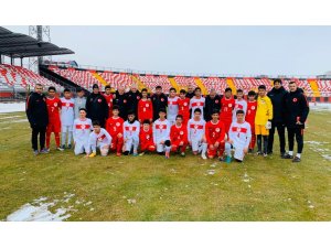 Yeni Malatyaspor’dan 14 yaş altı milli takım seçmelerine 11 futbolcu