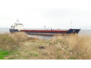 Marmara Denizi’nde Rus gemisi karaya oturdu