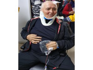 Eski dünya şampiyonu güreşçi kazada yaralandı