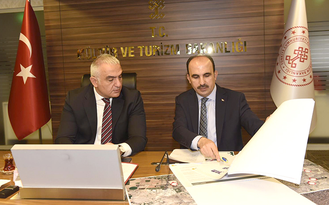 Kültür ve Turizm Bakanlığında Konya Projeleri konuşuldu