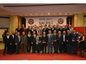 Salihli’nin rekortmen iş adamları plaketle onurlandırıldı