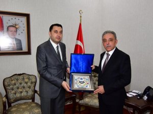 Glutensiz Yaşam Derneği, Vali Toprak’ı ziyaret etti