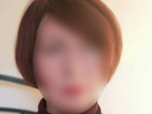 İngiliz öğretmenin davasının görülmesine devam edildi