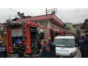 Samsun’da çatı yangını