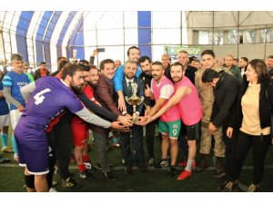 Edremit’te ‘Mahalleler Arası Futbol Turnuvası’ sona erdi