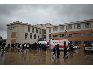 Bursa'da ağır kokudan etkilenen öğrenciler hastaneye kaldırıldı