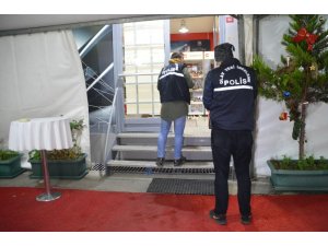 10 dakikalık dükkan soygunu film sahnelerini aratmadı