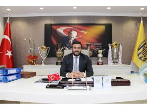 Fatih Mert: "Kapısına kilit vurulacak noktaya gelmiş bir kulüp yaşamaya başladı"