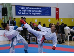 Kağıtspor karatede Türkiye Şampiyonu