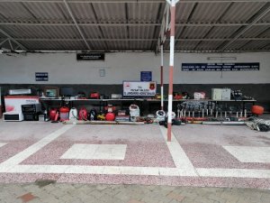 2 hırsızlık şüphelisi tutuklandı