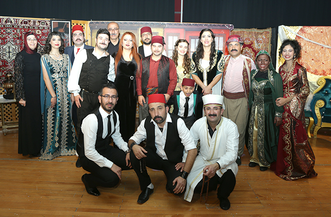 "Kanlı Nigar" tiyatro oyunu Ereğli'de sahnelendi