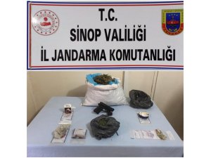 Gerze’de uyuşturucu operasyonu: 2 gözaltı