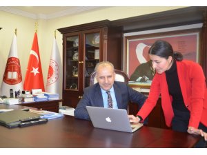 Antalya Cumhuriyet Başsavcısı İnal AA'nın "Yılın Fotoğrafları" oylamasına katıldı