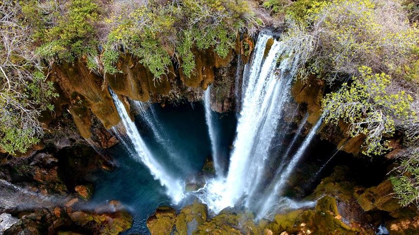Yerköprü Şelalesi'nin ziyaretçi sayısı 30 bine ulaştı