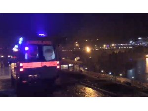 Tarihi on gözlü köprüde intihar girişimi