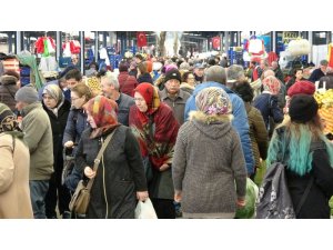 Pazarlarda yılbaşı hareketliliği